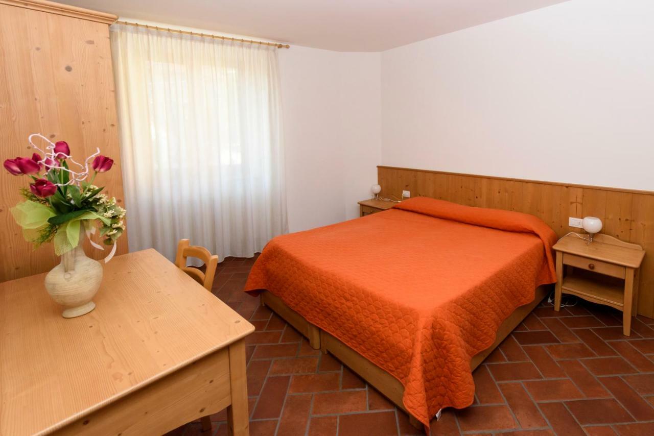 Agritur La Pieve Villa Taio Eksteriør billede